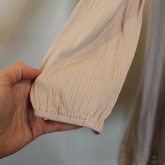 Andree by Unit Beautiful Lace Detailed Dress in Cream Size Medium - Picture 5 of 14